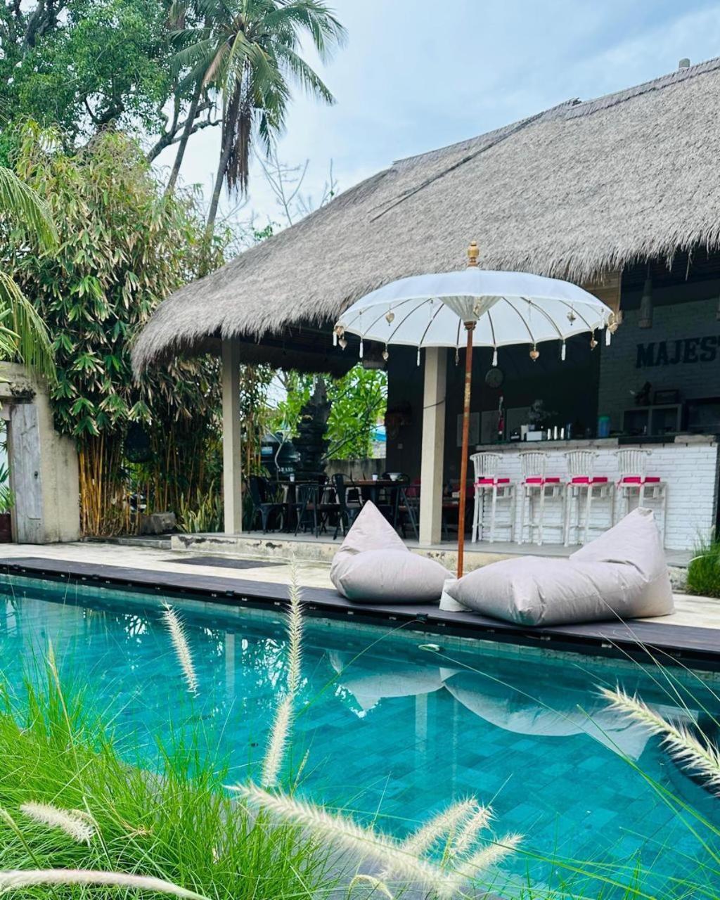 Nusa Majesty Batununggul Ngoại thất bức ảnh