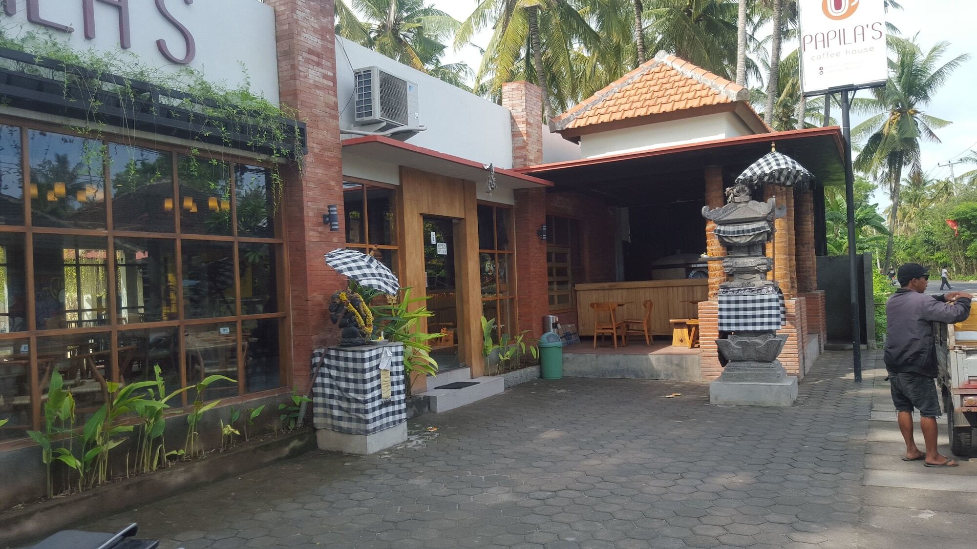 Nusa Majesty Batununggul Ngoại thất bức ảnh